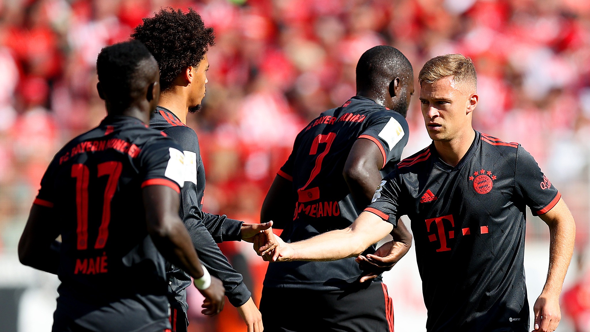 交锋大致可 交锋大致可